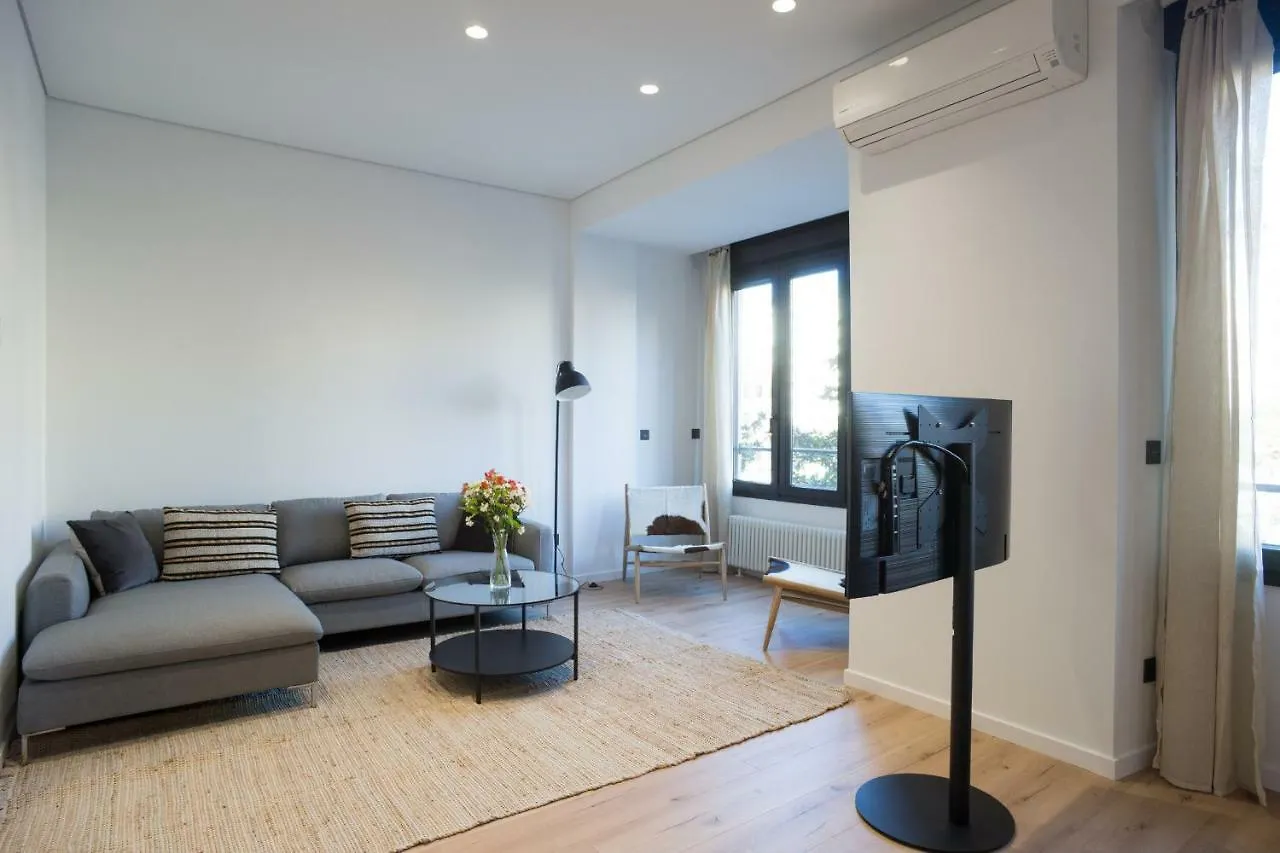 Cantabric Plaza / Iberorent Apartments San Sebastian