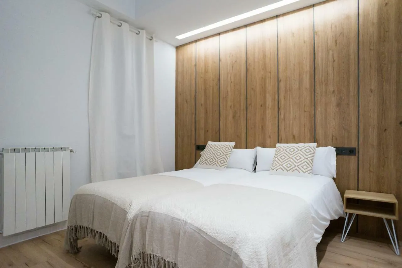 Cantabric Plaza / Iberorent Apartments San Sebastian