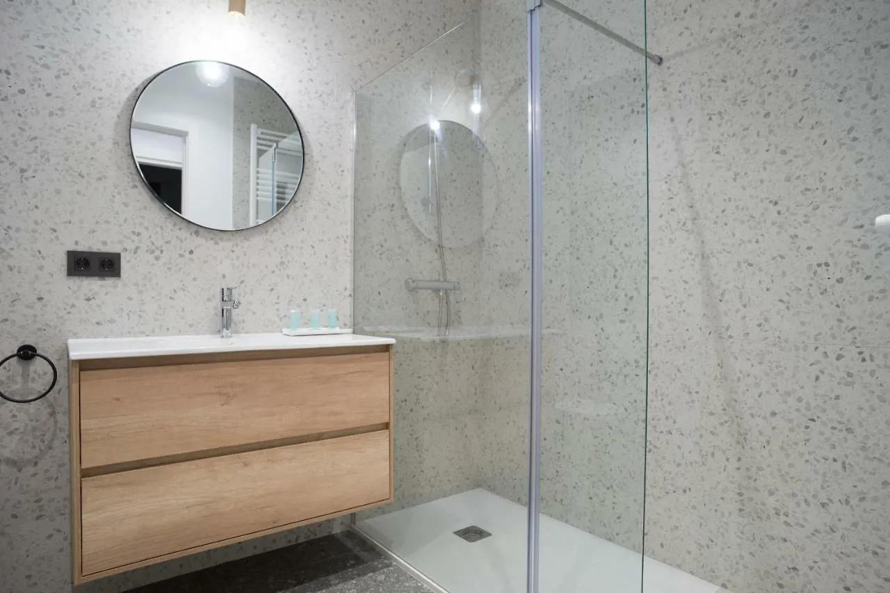 Cantabric Plaza / Iberorent Apartments San Sebastian