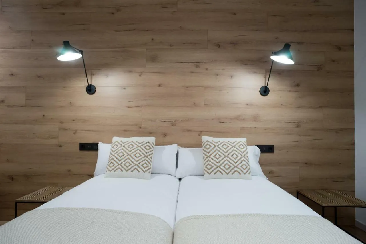 Cantabric Plaza / Iberorent Apartments San Sebastian Spain
