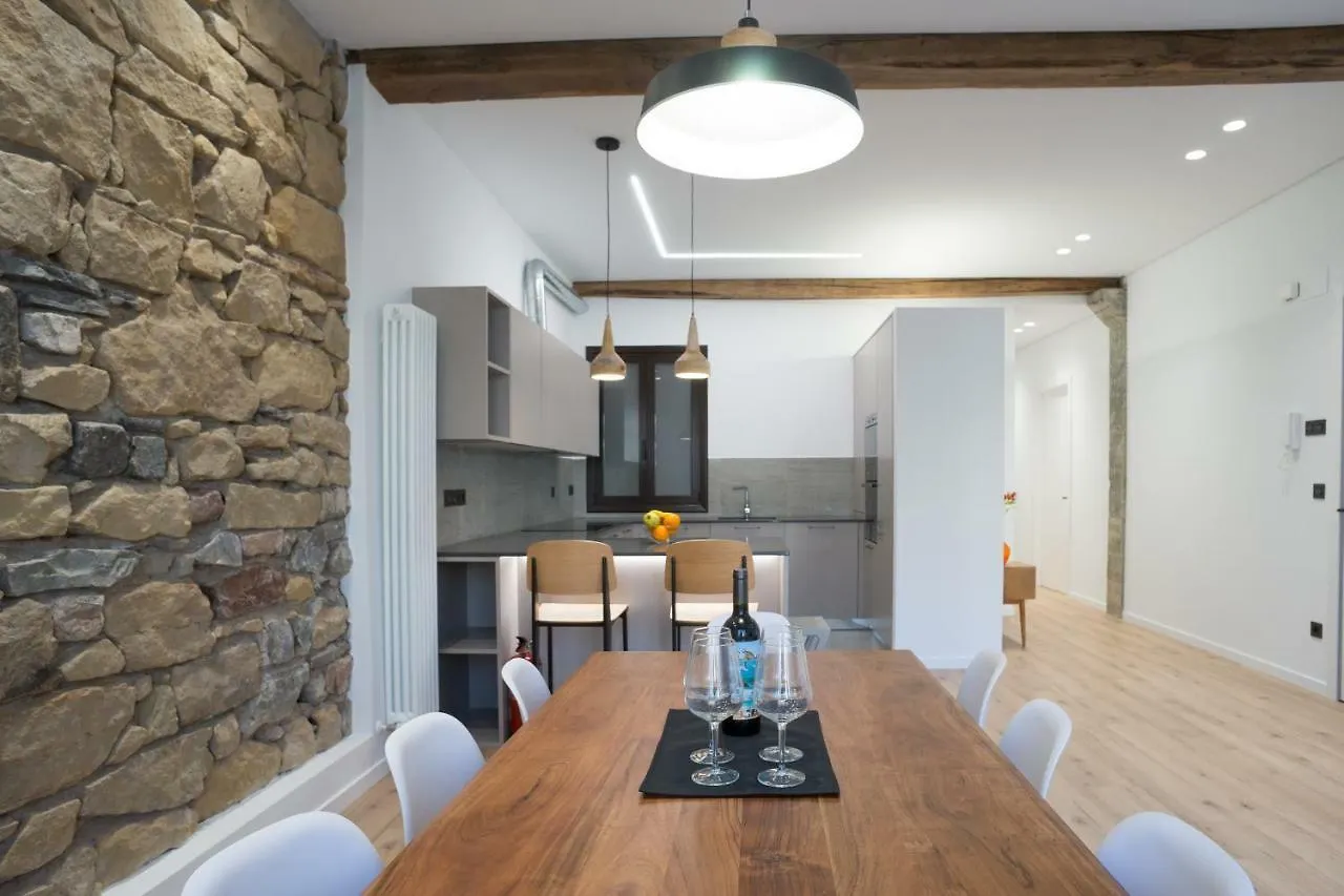 Cantabric Plaza / Iberorent Apartments San Sebastián